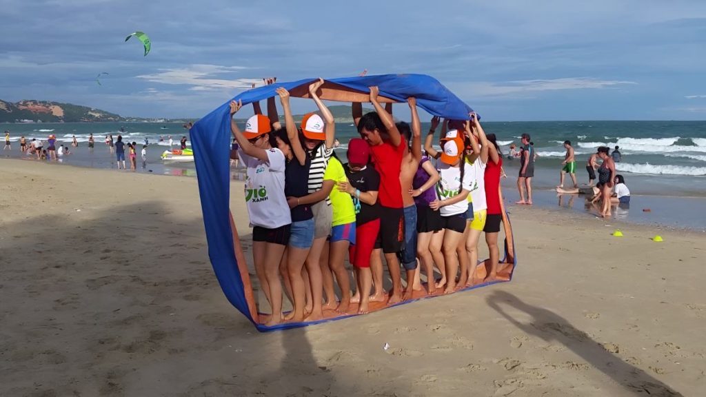SunGo media-Top 5 trò chơi teambuilding hấp dẫn trên bãi biển